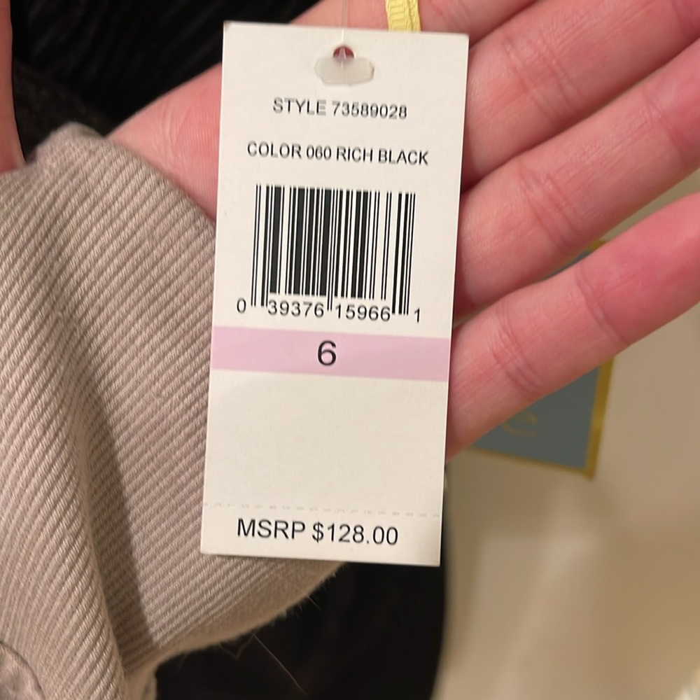 Black velvet faux wrap dress - Picture 5 of 5